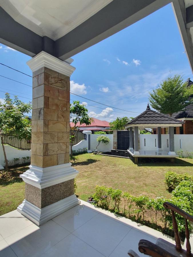 Mahakam Guest House Padang  Exterior foto